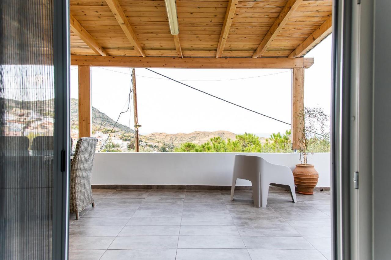 Chic & Spacious House In Rodia Heraklion المظهر الخارجي الصورة